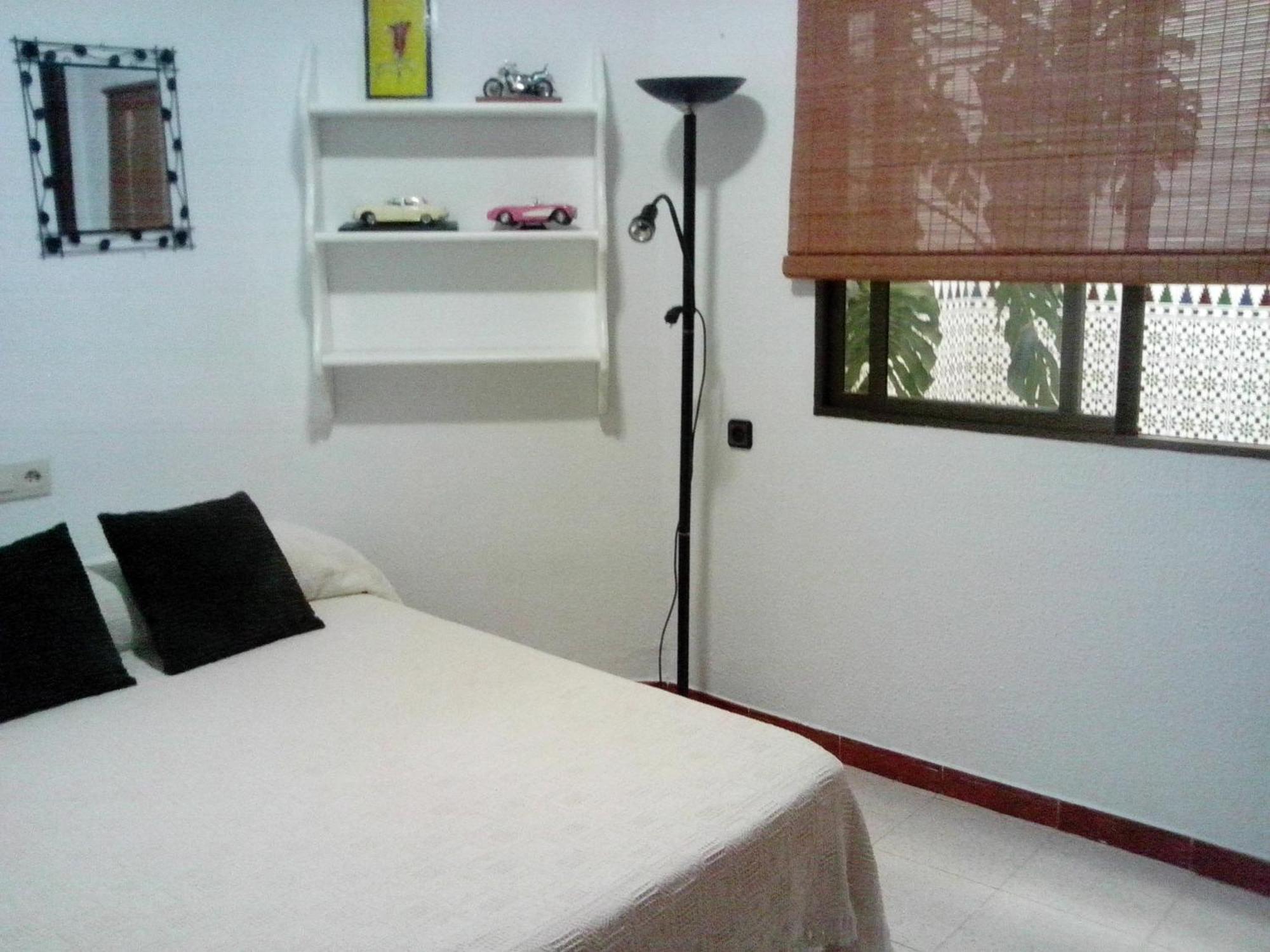 Casa Las Lomas Prado Del Rey Eksteriør billede